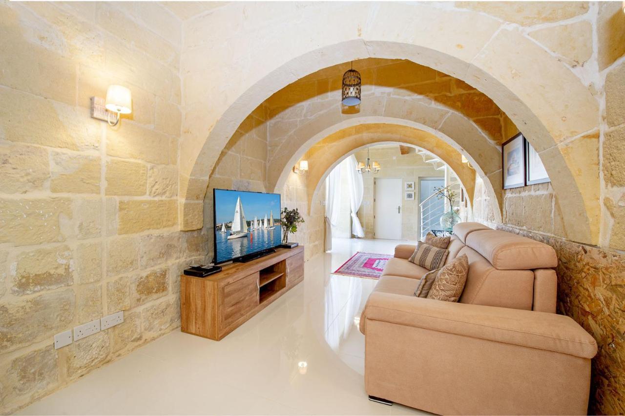 Dar It-Torri Holiday Home Kercem Bagian luar foto